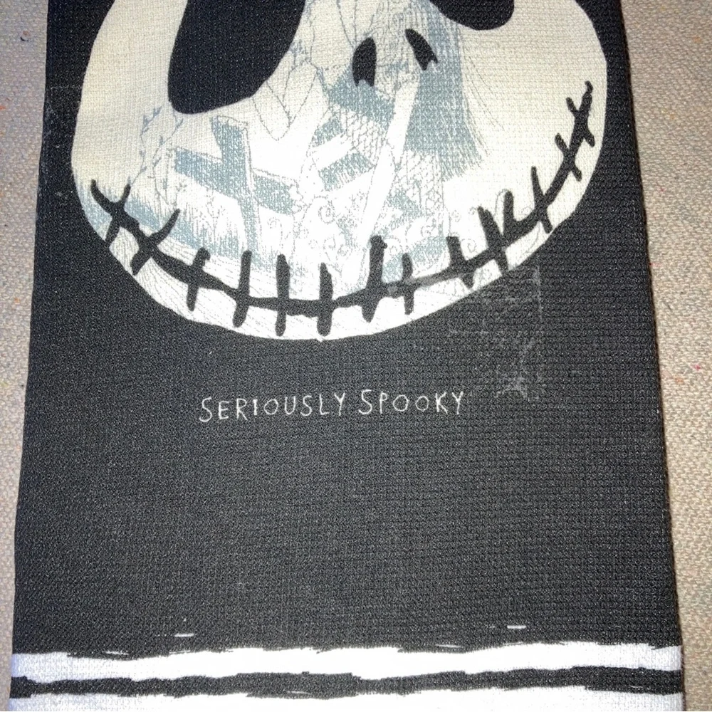 2 Disney The Nightmare Before Christmas Kitchen Hand Towels Halloween Tim Burton